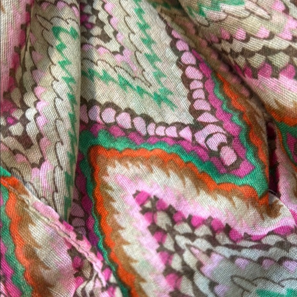 Colorful Chevron Pattern Scarf - Picture 2 of 2
